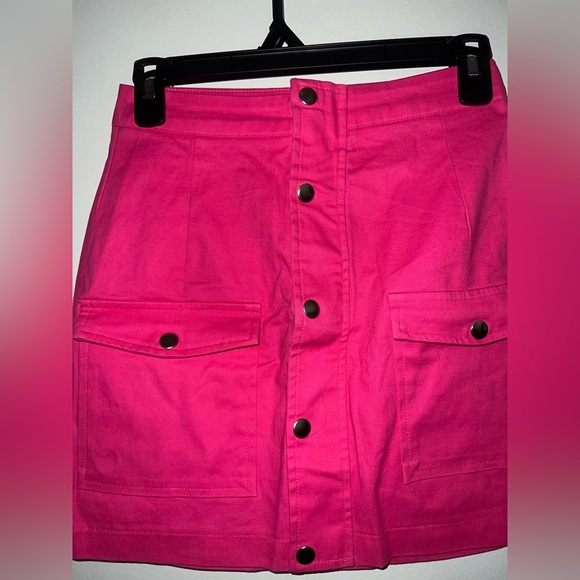 Meshki pink skirt - Picture 2 of 5